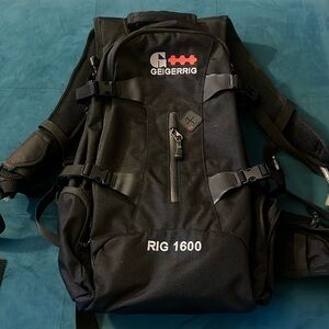GEIGERRIG RIG 1600 Water Hydration Hiking Backpack Ballistic Nylon Black Padded